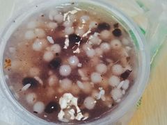 -芳婆糕团店(王府大街店)