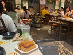 大堂-钢管厂歆瑞源油卤串串香(春熙路太古里店)
