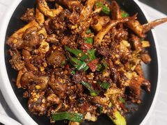 阴辣椒炒鸡杂-华仔龙虾(永乐路总店)