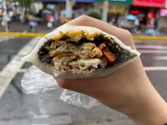 全家福年糕团-上海虹口糕团(福州路店)