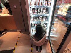 -盒马X会员店(王府井奥莱UP TOWN店)