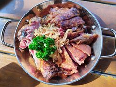 德式烤猪肘（全只）-宝莱纳餐厅(滨江店)