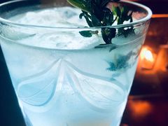 -TZ House音乐现场(来福士中心店)