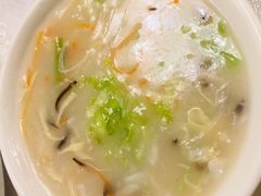 顺德传统鱼蓉羹-酌宴府The China Club·广州万富希尔顿酒店(云城东路店)