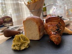 -Mark&Mars Restaurant