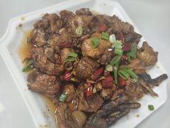 -黑皮酸菜鱼(三山街店)