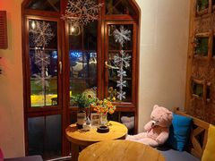 -月亮眼花园餐厅书吧酒吧