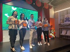 -里堂派对·独栋团建聚会小院轰趴馆(三圣乡店)