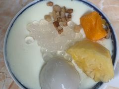 -周大娘牛乳(旧寨古村总店)