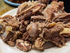 -大宝全猪馆(南京路店)