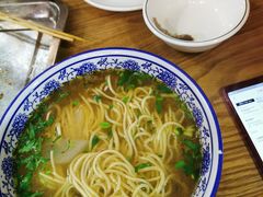 -西北朗益和穆斯林餐厅