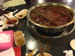 -邓莽子老火锅(中兴路总店)