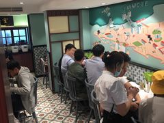 大堂-滕记星发餐室·新加坡菜(巨鹿路店)