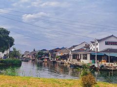 -七的湖·晚芳亭·阳澄湖农家菜·大闸蟹(莲花岛店)