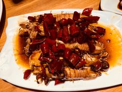 -嗨辣小聚·盘锦河蟹·海鲜烧烤龙虾(盘锦十年好店)