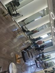 -ON STAR SALON