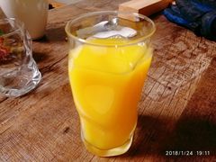 -HIGH FIVE哈福手工汉堡(桂林路店)