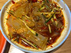-先启半步颠小酒馆(虹桥龙湖天街店)