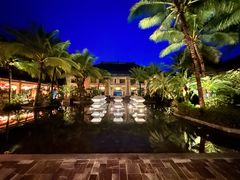 -海南清水湾莱佛士酒店