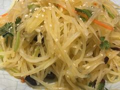 凉拌土豆丝-灶座小锅烀饼·铁锅炖(道里店)
