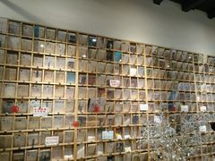 -猫的天空之城概念书店(杭州南宋御街店)