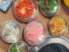 -香猪坊韩国烤肉专属门店(魏公村店)