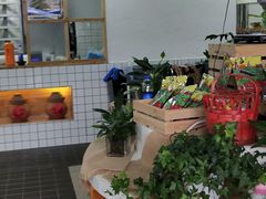-瓜西西重庆火锅(花溪店)