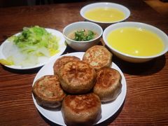 -清真吴记门钉肉饼·喜多利