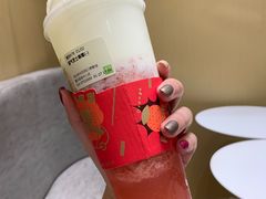 霸气芝士草莓-奈雪的茶(国金中心店)
