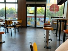 大堂-麦当劳(杭州萧山京港国际店)