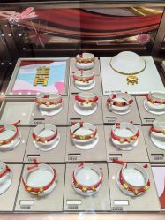 -周大福 CHOW TAI FOOK(新世界百货崇文店)