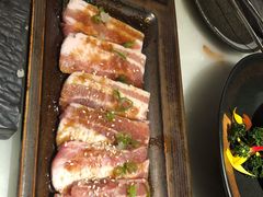 皇冠五花肉-厚贞日式烤肉(龙之梦店)