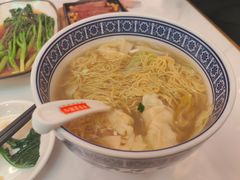 招牌鲜虾云吞面-香港威特瑞茶餐厅(小白楼音乐厅店)