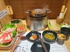 -独食火锅·半米屋台(直营总店)