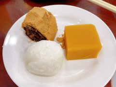 -聚德华天护国寺小吃(甜水园店)