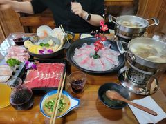 -丽江庭院·云南野生菌·海鲜火锅(鼓楼四合院店)