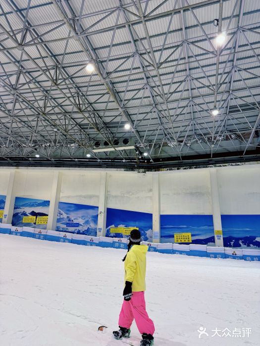 绍兴启迪乔波冰雪世界图片