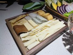 -一叶一世界•素食餐厅(环球中心店)