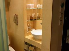 -香港铜锣湾皇悦酒店