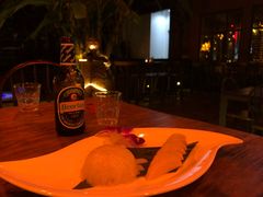 -拾光音乐餐酒吧(告庄星光夜市店)