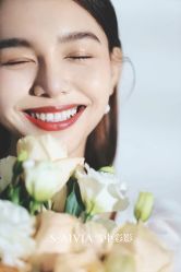 -雪中彩影婚纱摄影·微光艺术中心