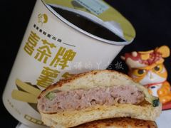 未来肉芝士堡-喜茶(上海正大广场店)