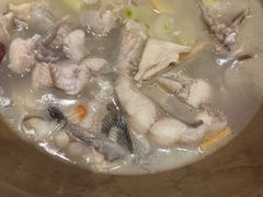 -滇香肴·云南菜蒸汽石锅鱼(云南北路店)
