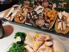 -芸山季·云南山珍菌火锅(人民广场来福士店)