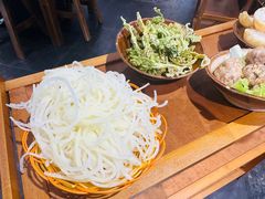 -黔有有贵州酸汤夺夺粉火锅(五味十字店)