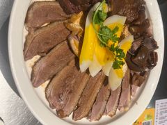 招牌卤狮头鹅七拼-潮界(虹桥新天地店)