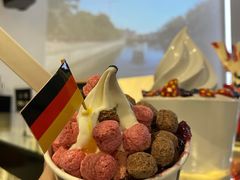 酸奶冰淇淋-JW德国冻酸奶Frozen Yogurt(龙湖成都滨江天街店)