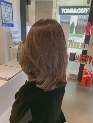-TONI&GUY