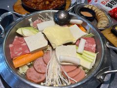招牌部队火锅-山·烤辣鸡韩国料理(西溪路店)