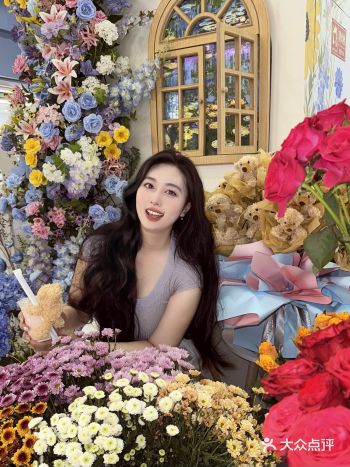 西安路几乎人手一杯抱抱熊咖啡！